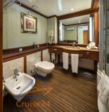 Copy of Presidential Suite- Bathroom